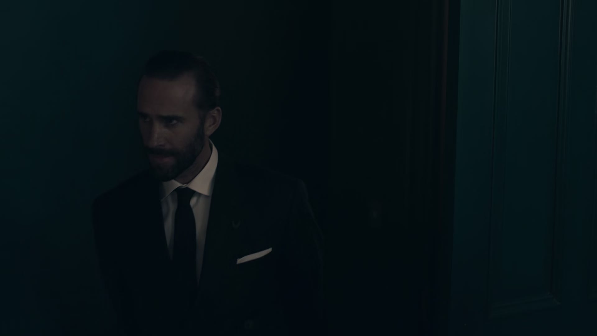 1x01_0194.jpg