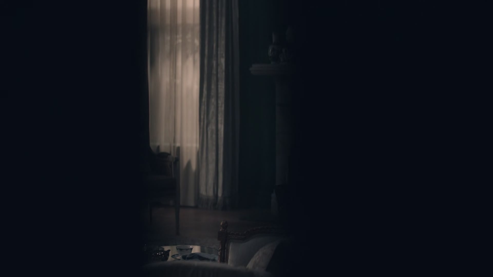 1x01_0272.jpg