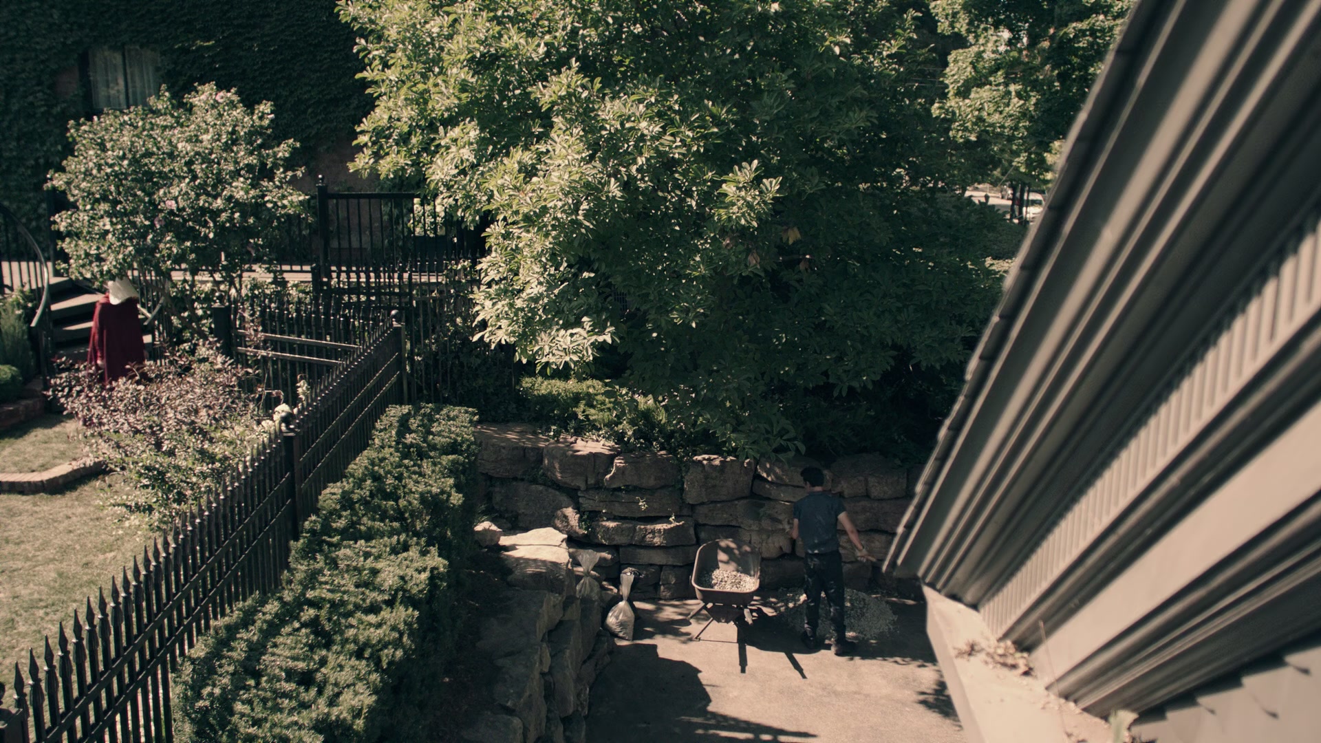 1x01_0305.jpg