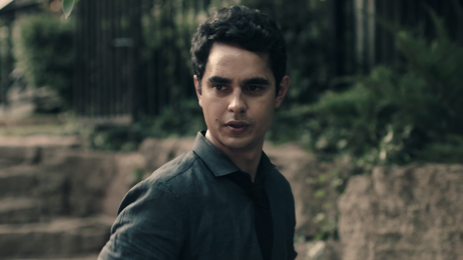 1x01_0327.jpg