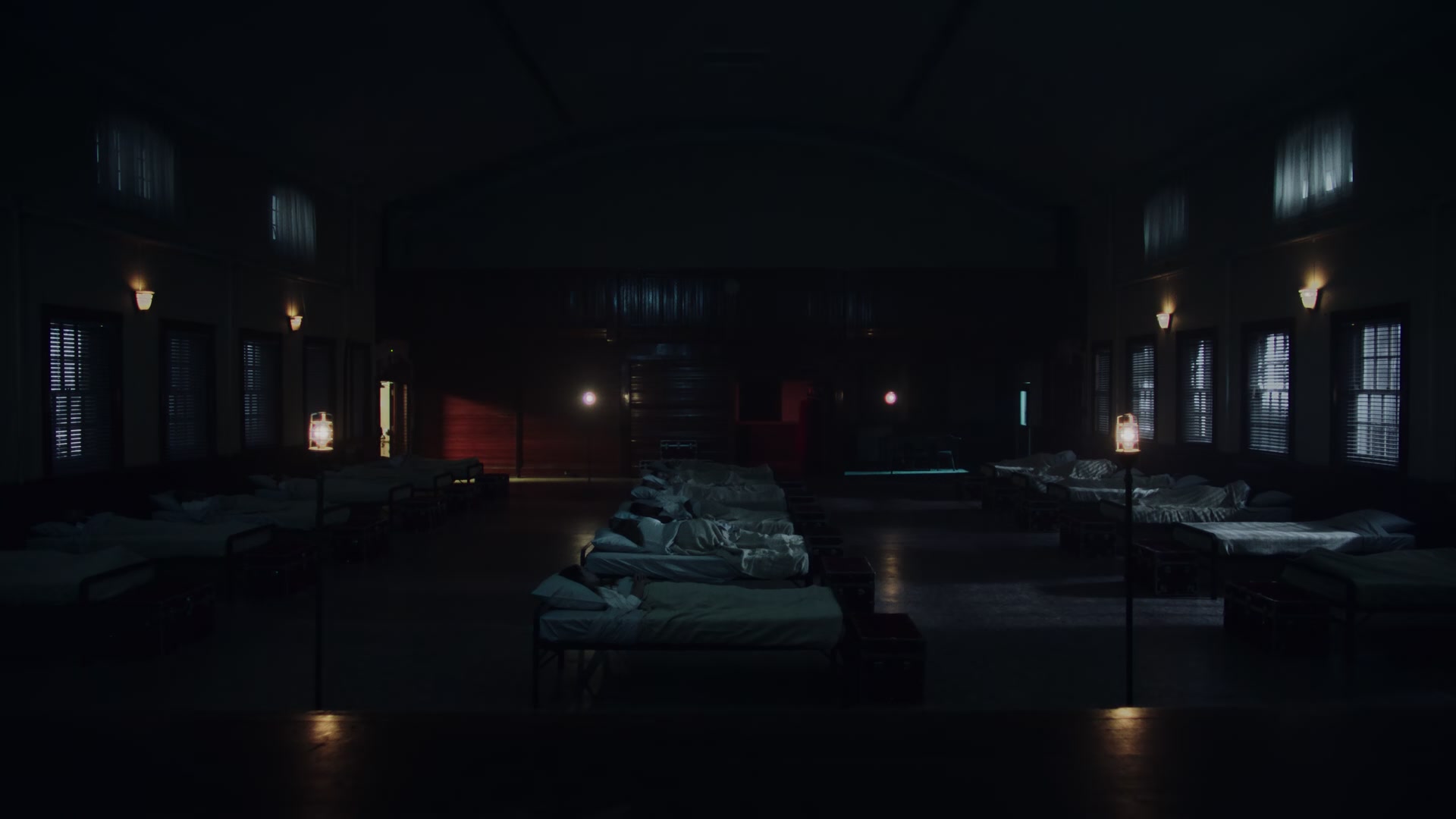 1x01_0580.jpg