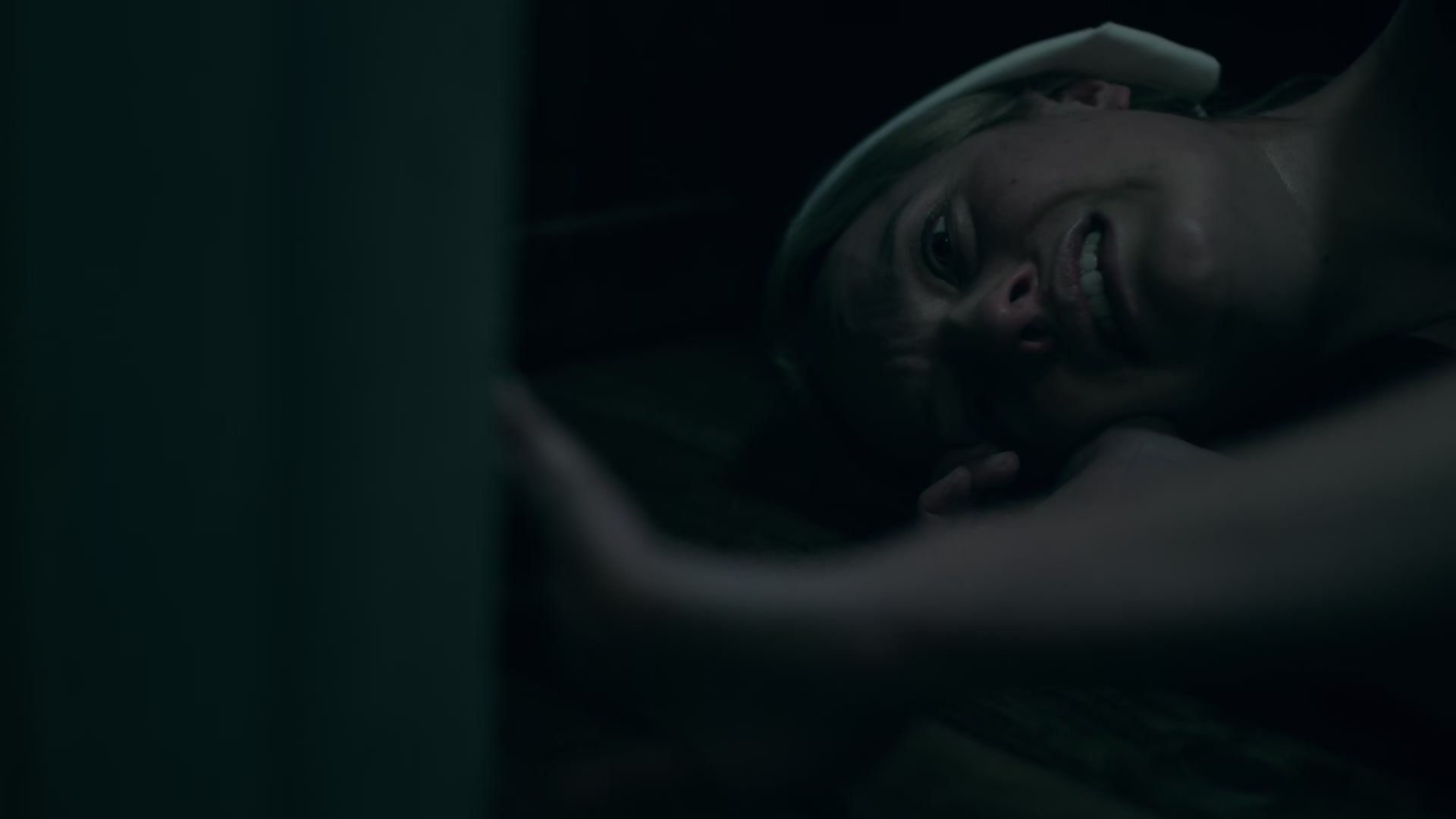 1x04_0454.jpg