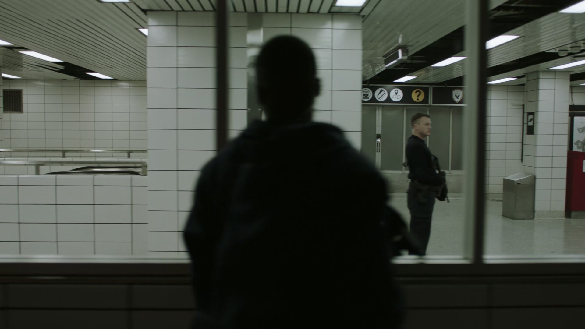 1x04_0683.jpg