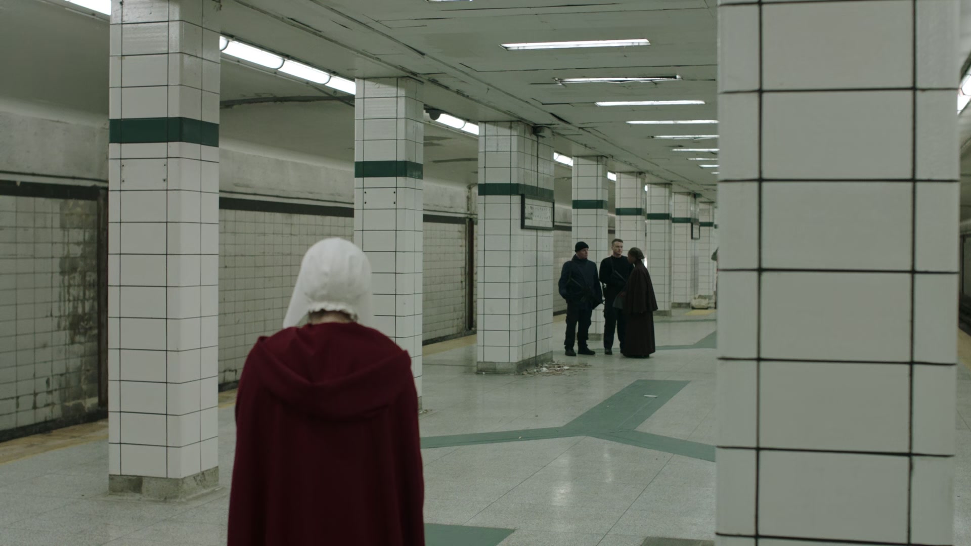 1x04_0702.jpg