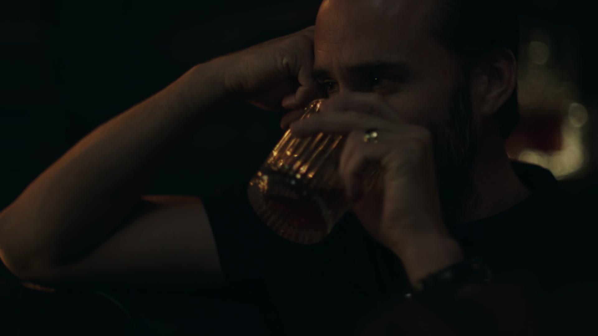 1x05_0060.jpg