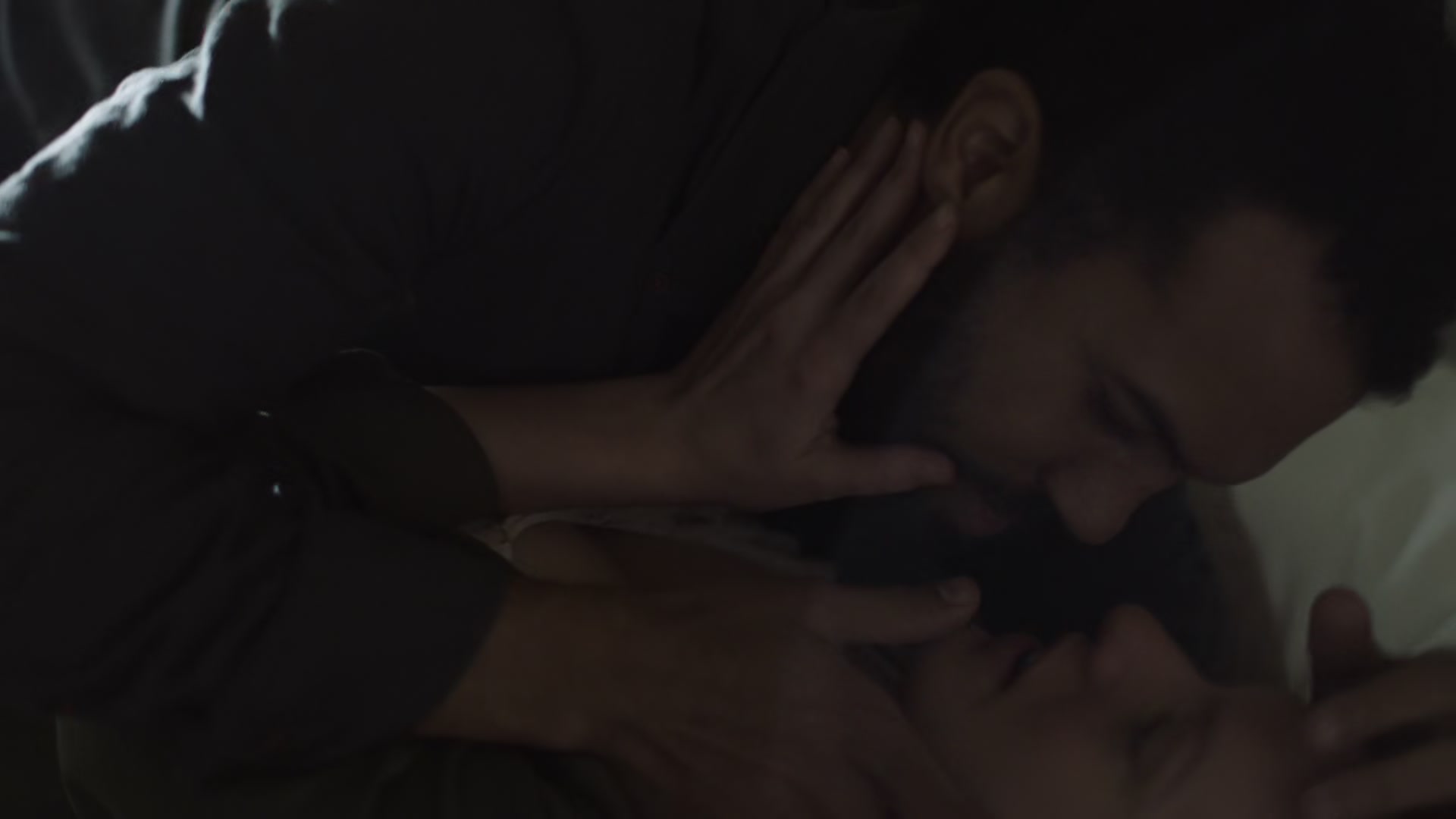 1x05_0429.jpg