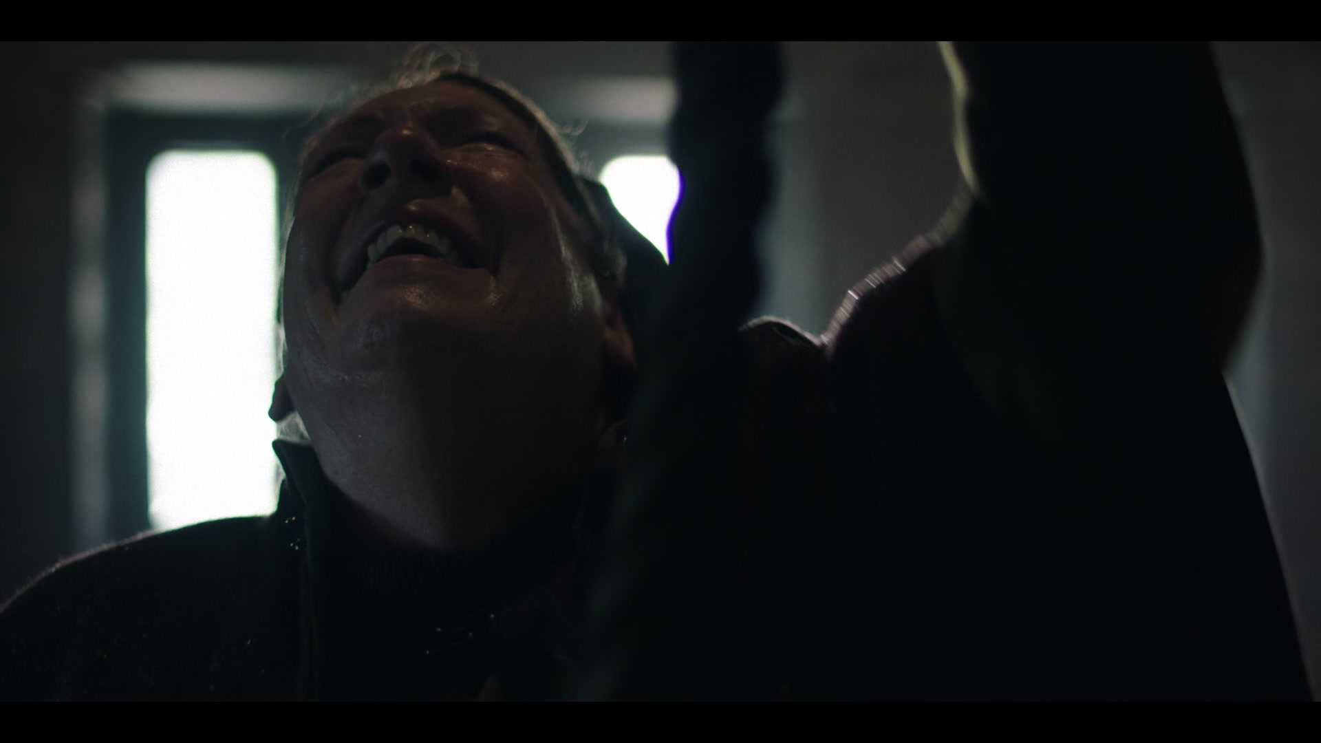 2x01_0331.jpg