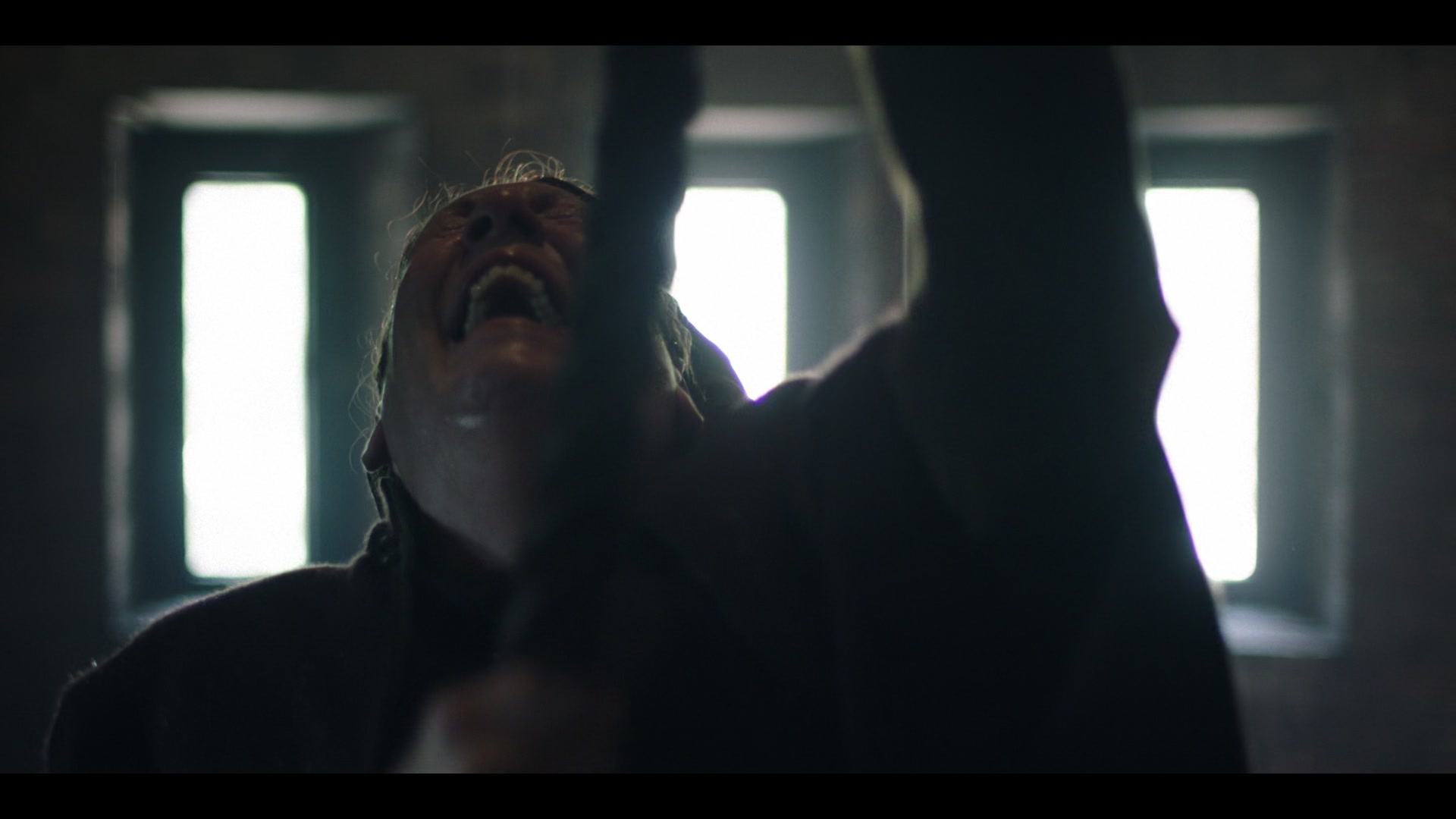 2x01_0332.jpg