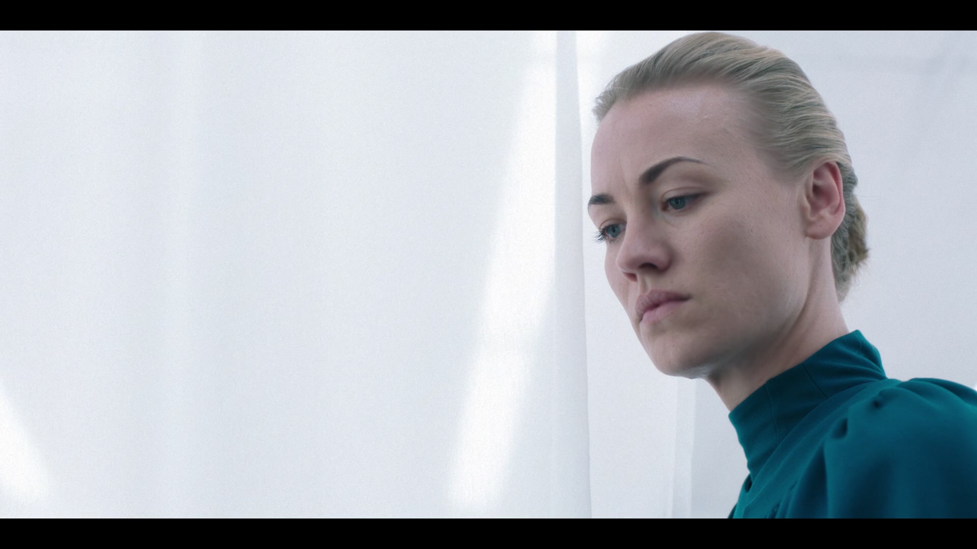 2x01_0637.jpg