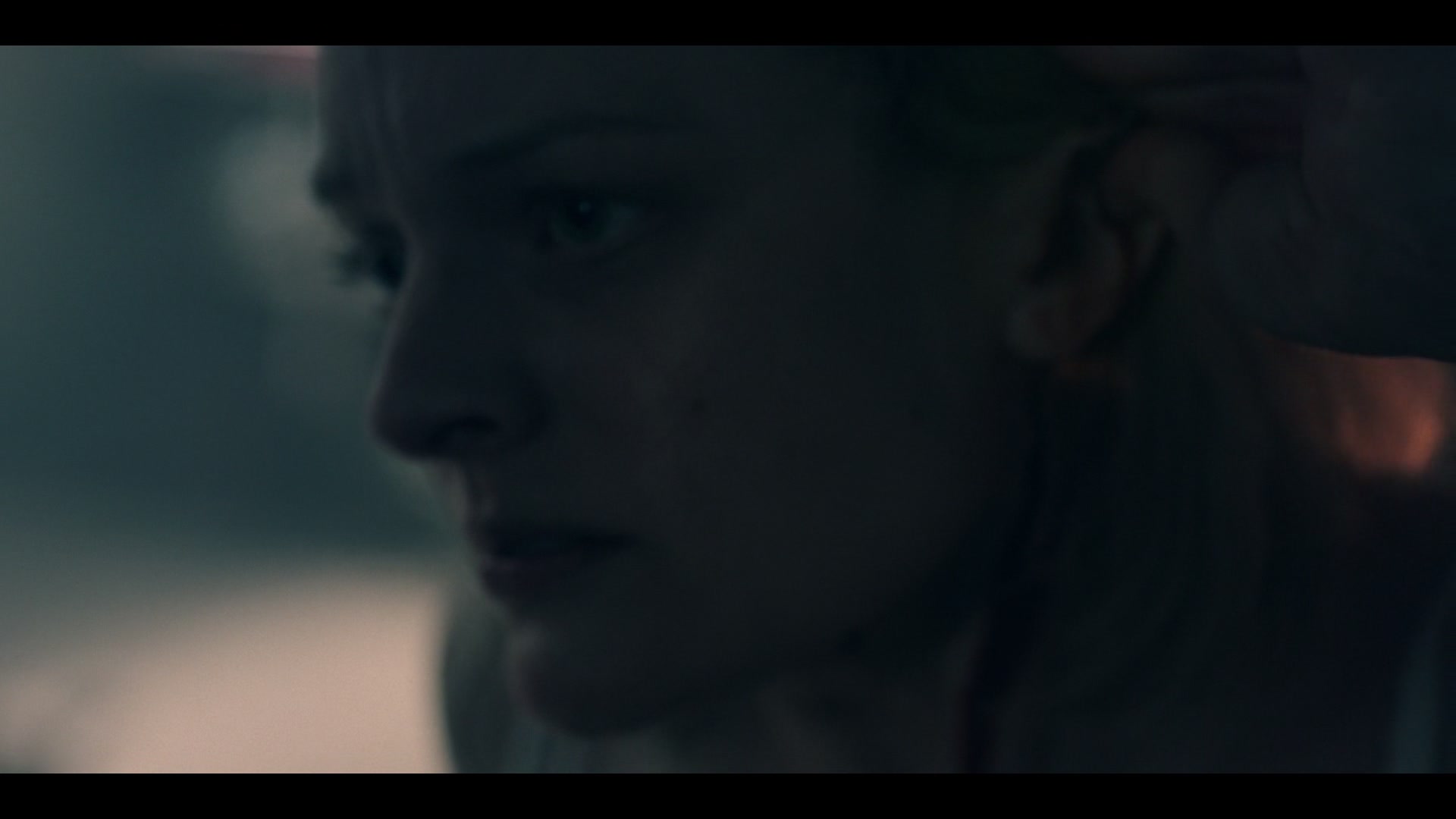 2x01_0942.jpg