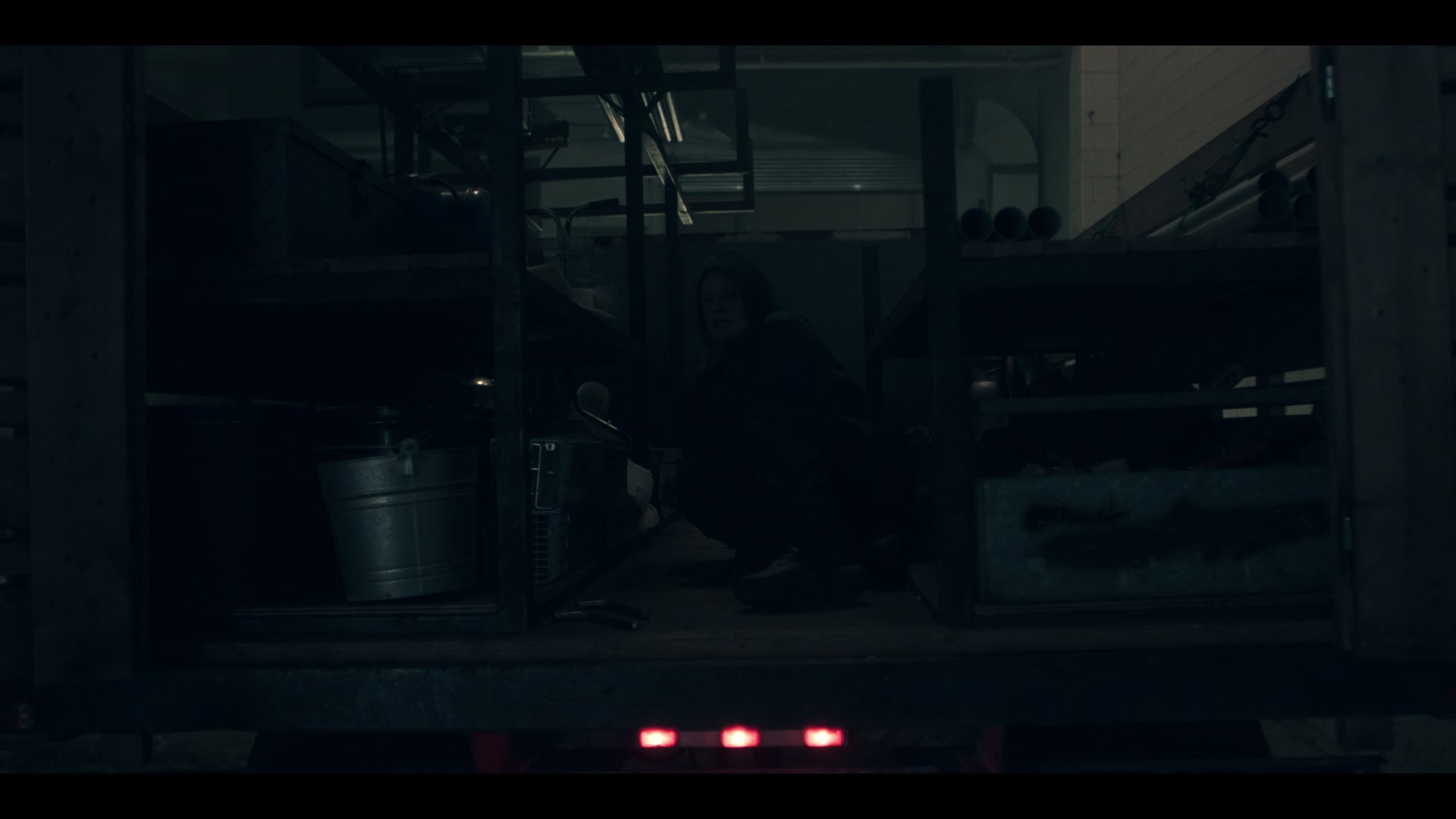 2x02_0050.jpg