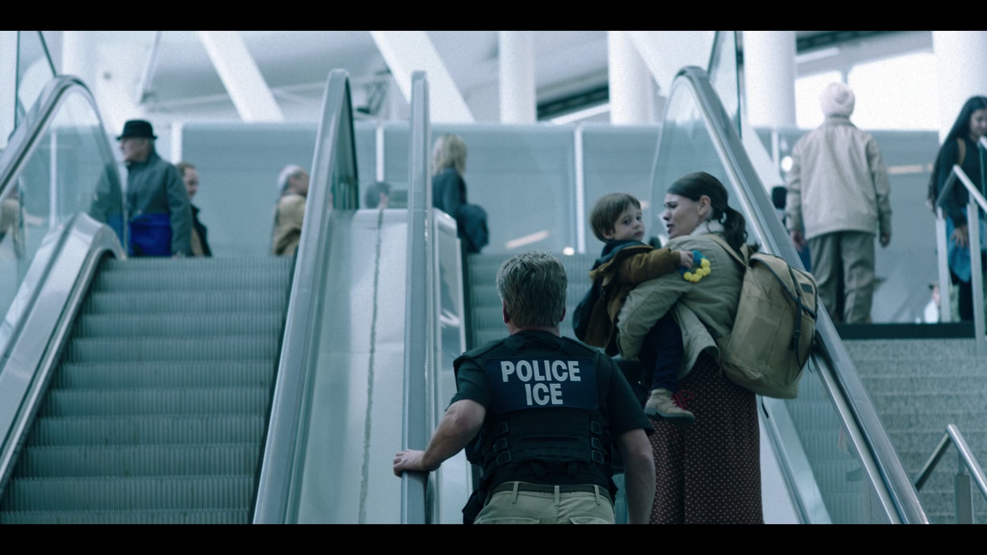 2x02_0816.jpg