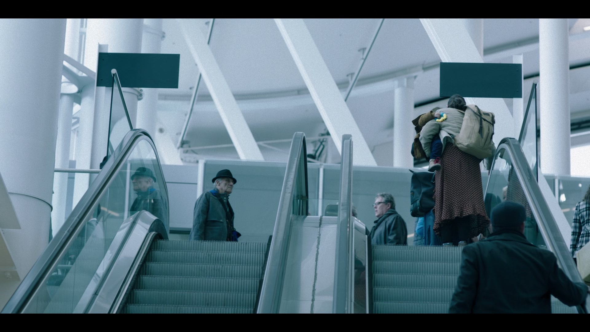 2x02_0819.jpg