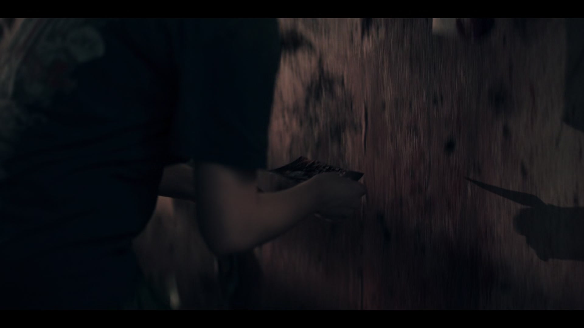 2x03_0041.jpg