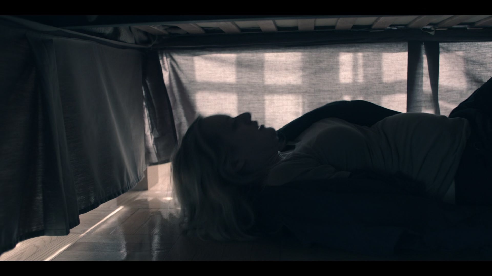 2x03_0542.jpg