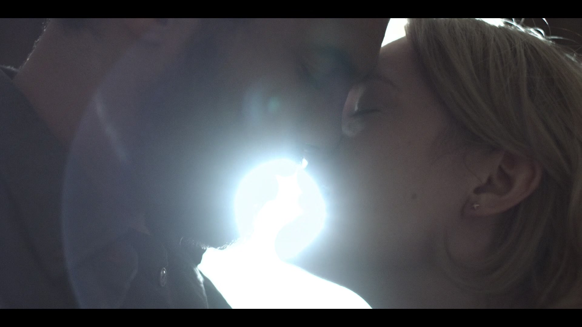 2x04_0005.jpg