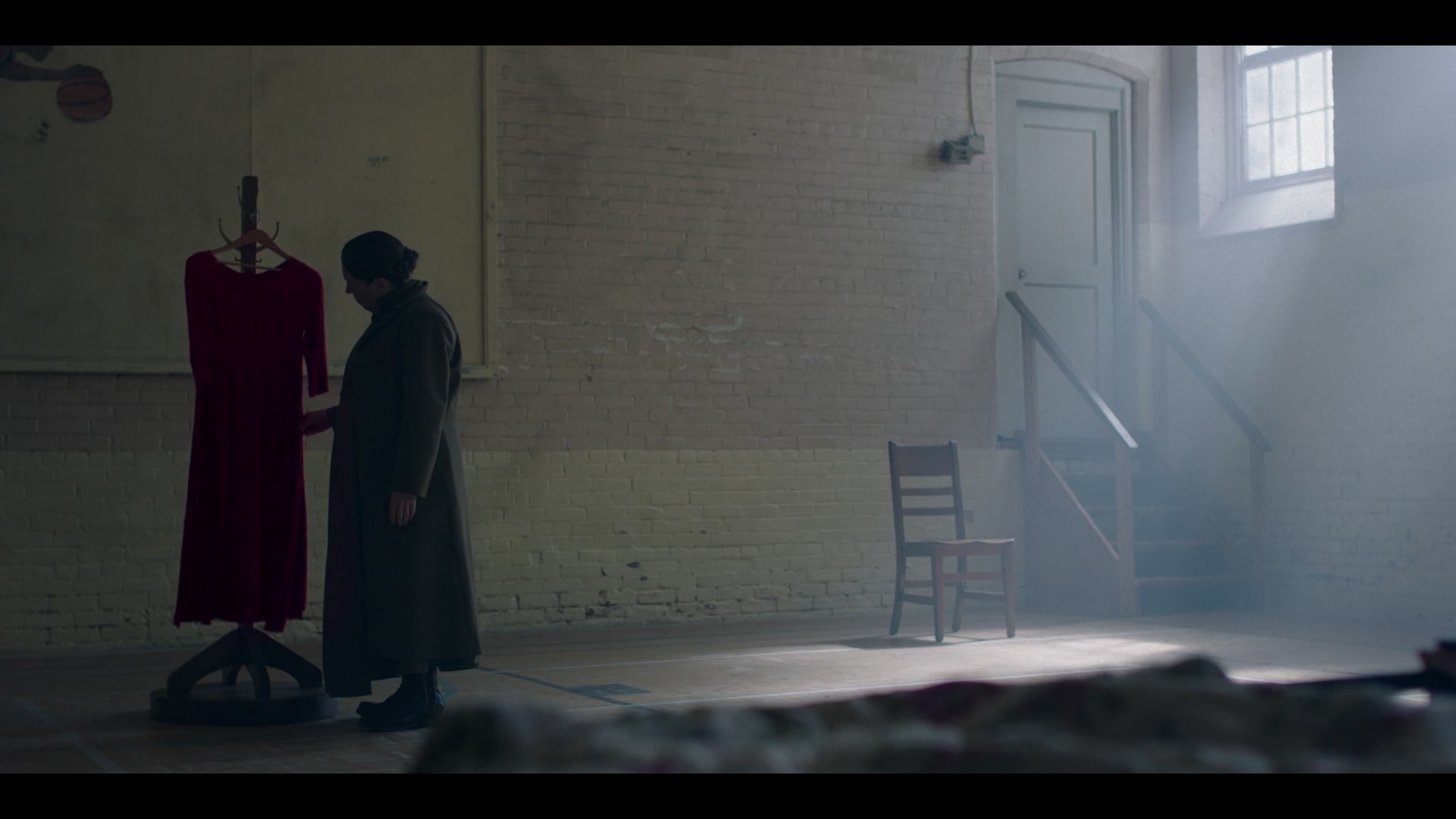 2x04_0044.jpg