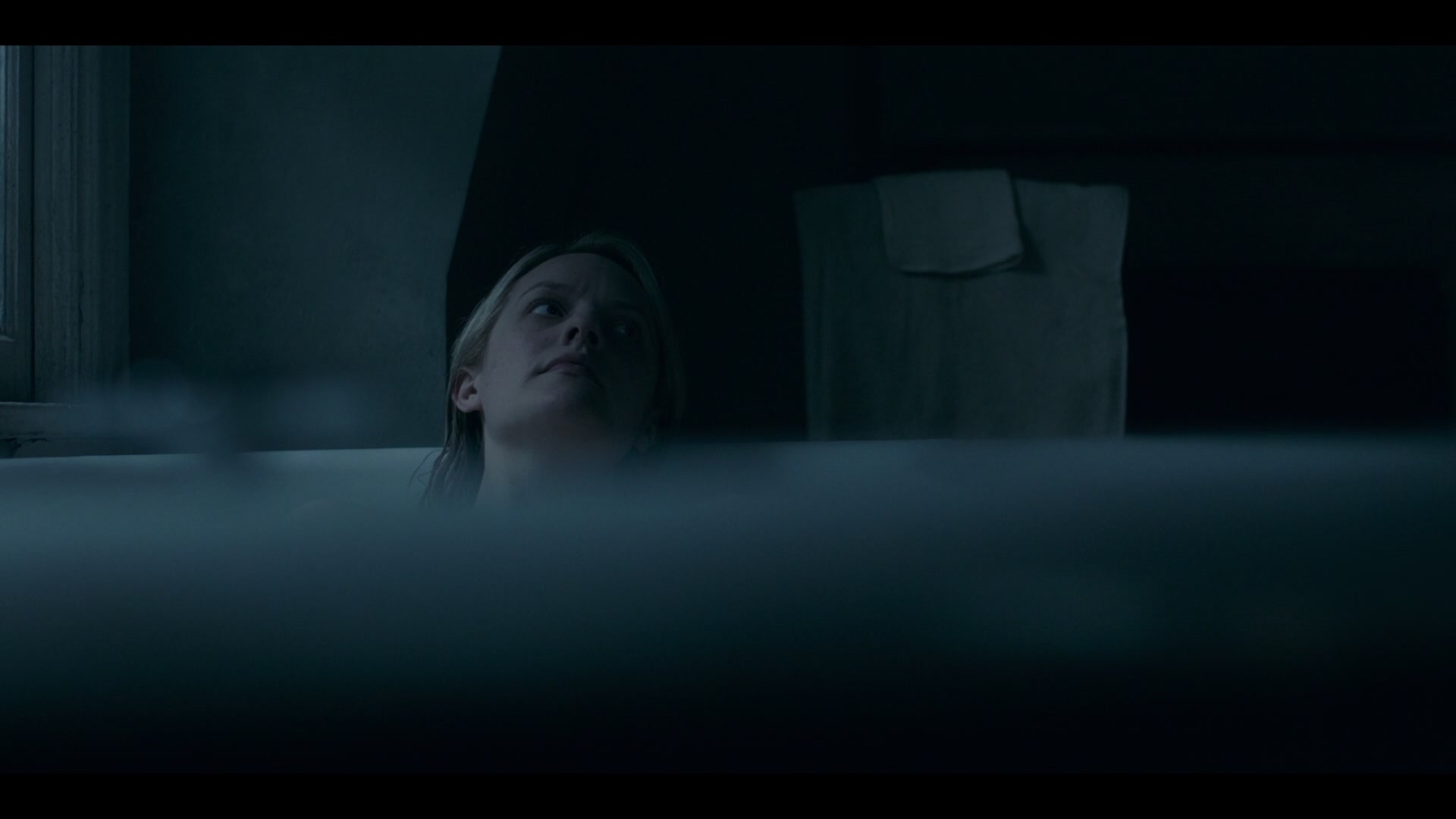 2x04_0223.jpg