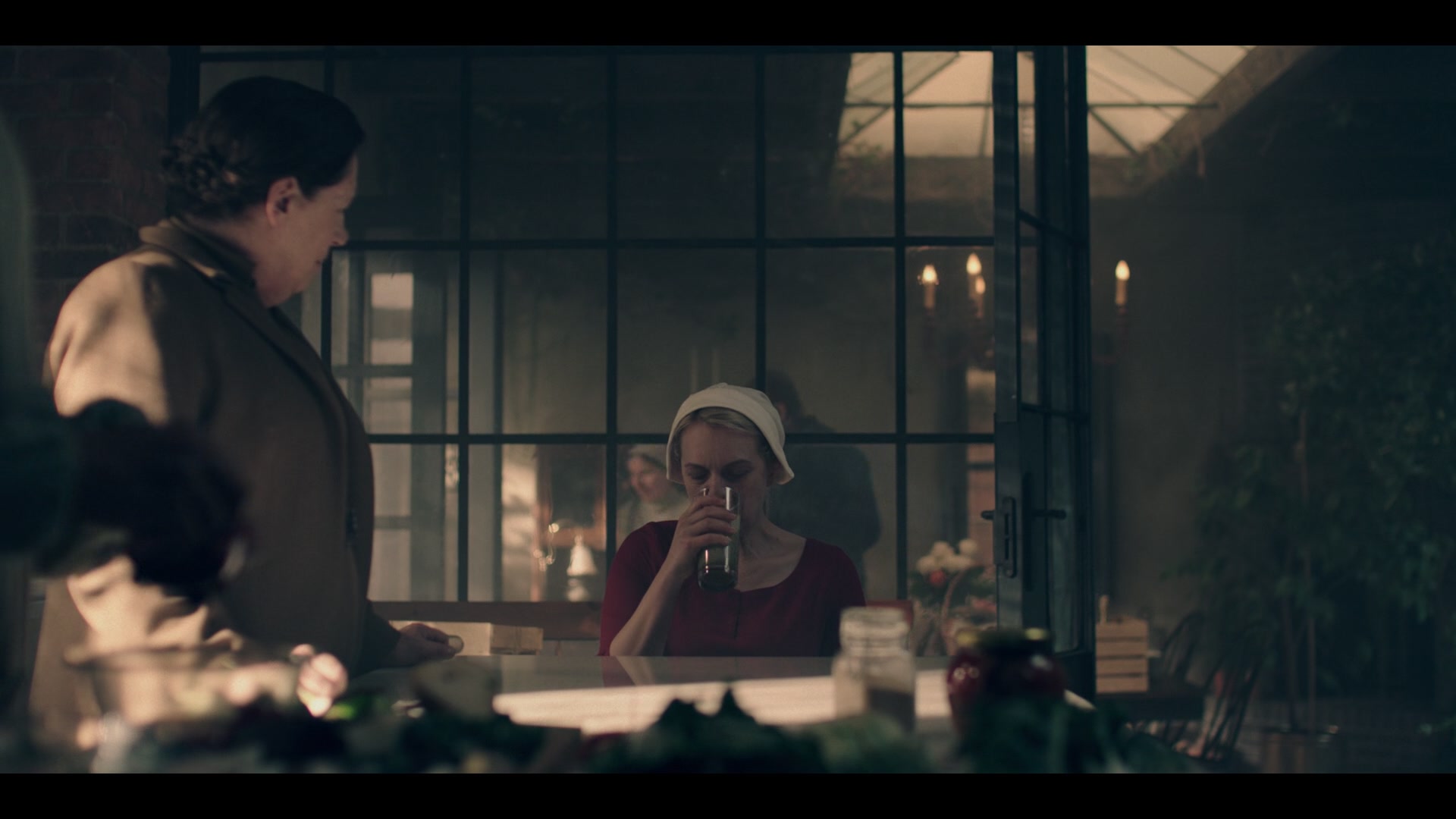 2x04_0328.jpg