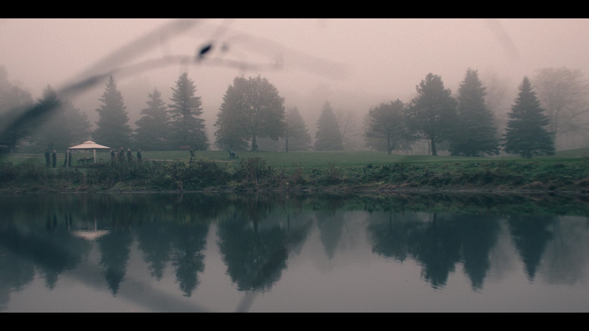 2x04_0403.jpg