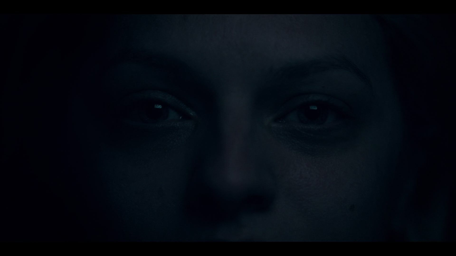 2x04_0905.jpg