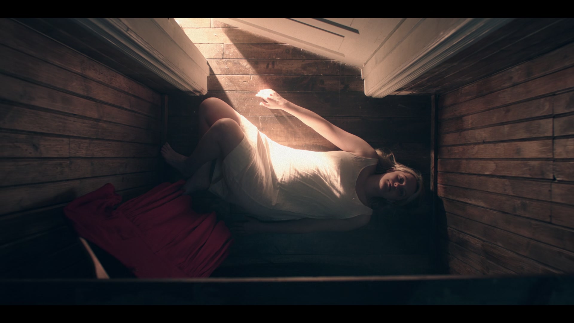 2x04_0926.jpg