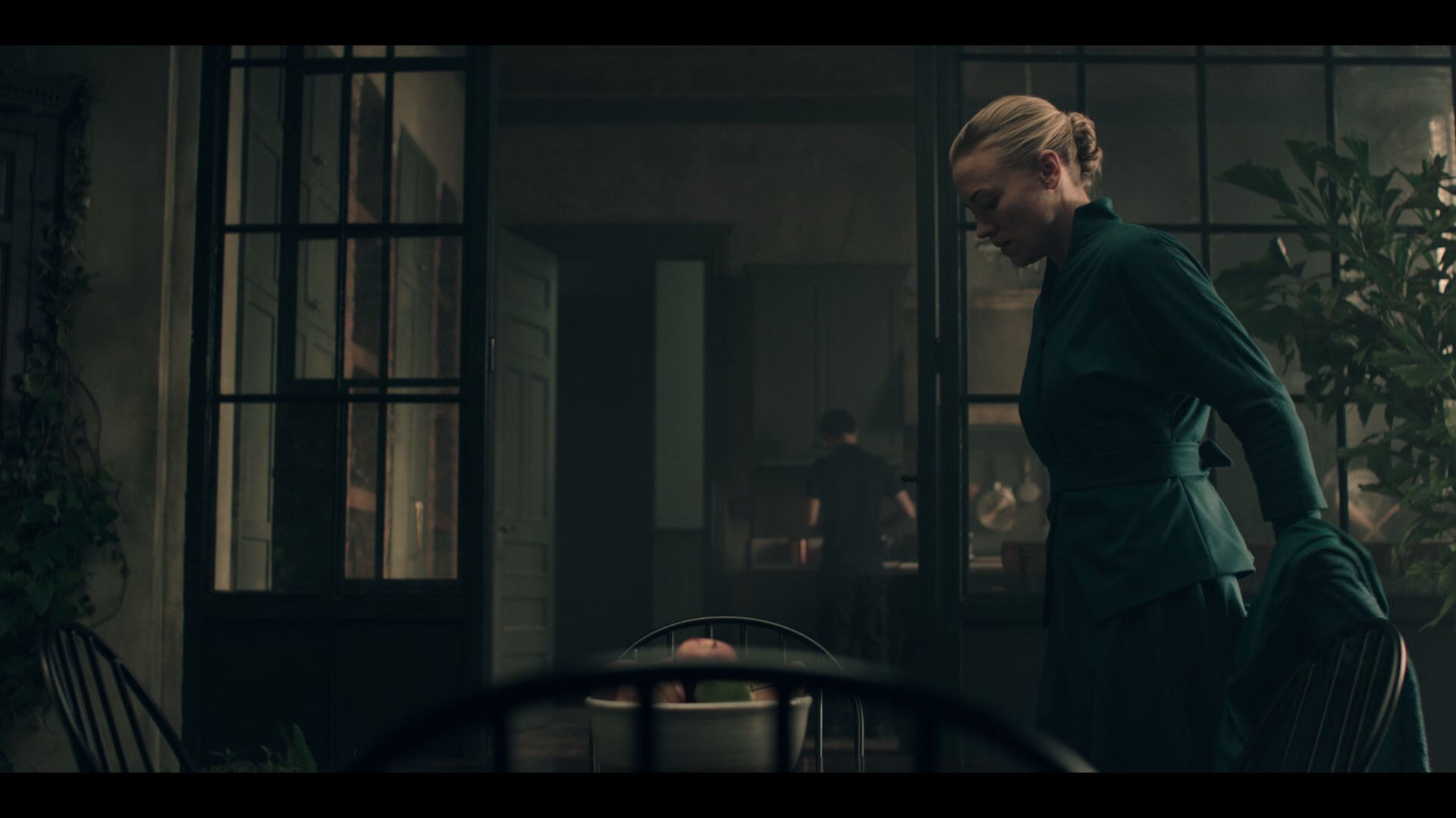 2x05_0301.jpg