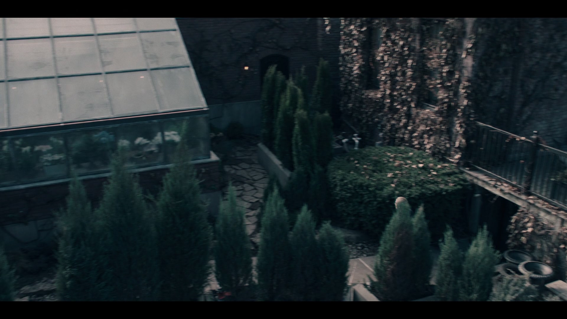 2x06_438.jpg