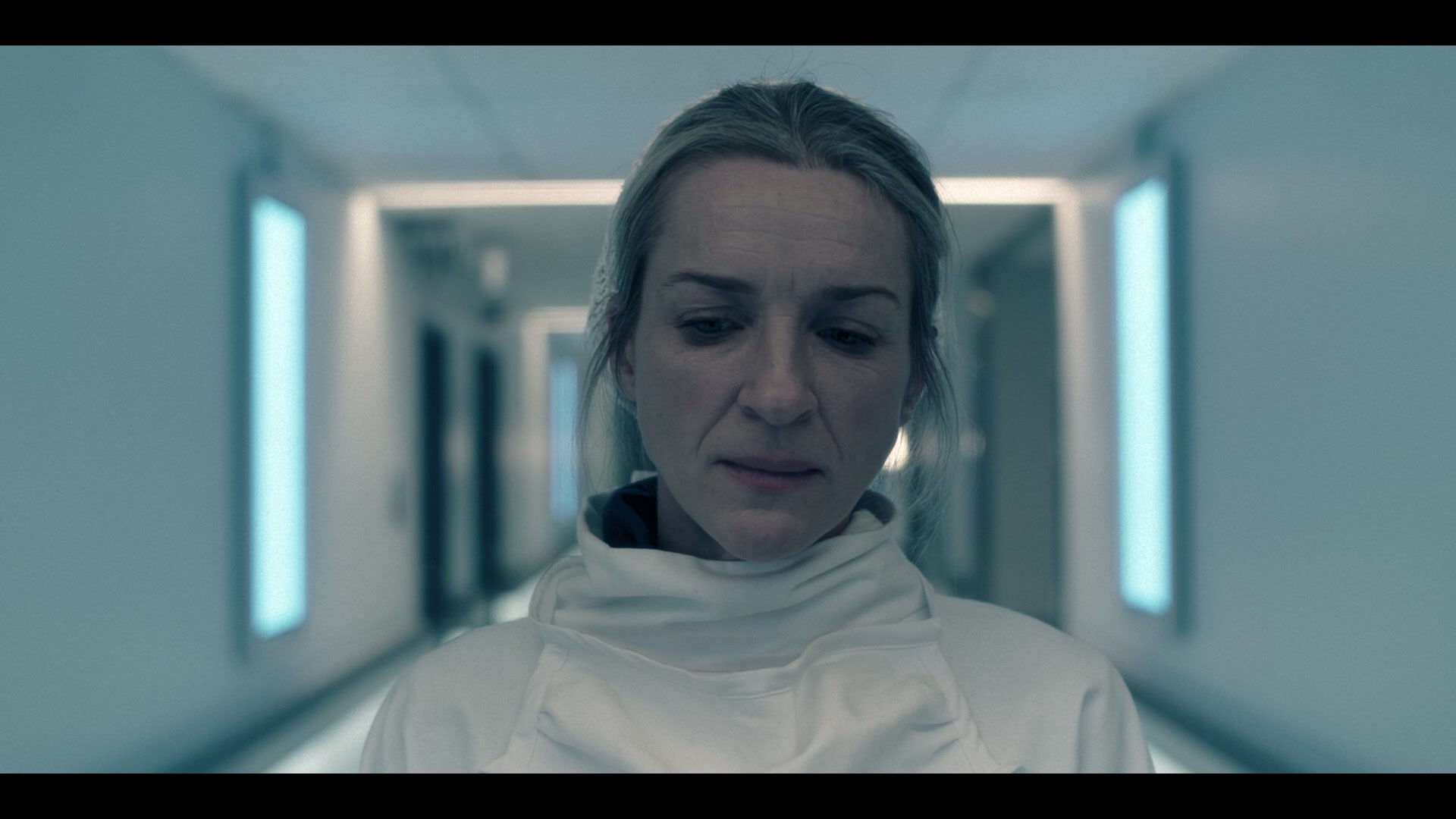2x08_343.jpg