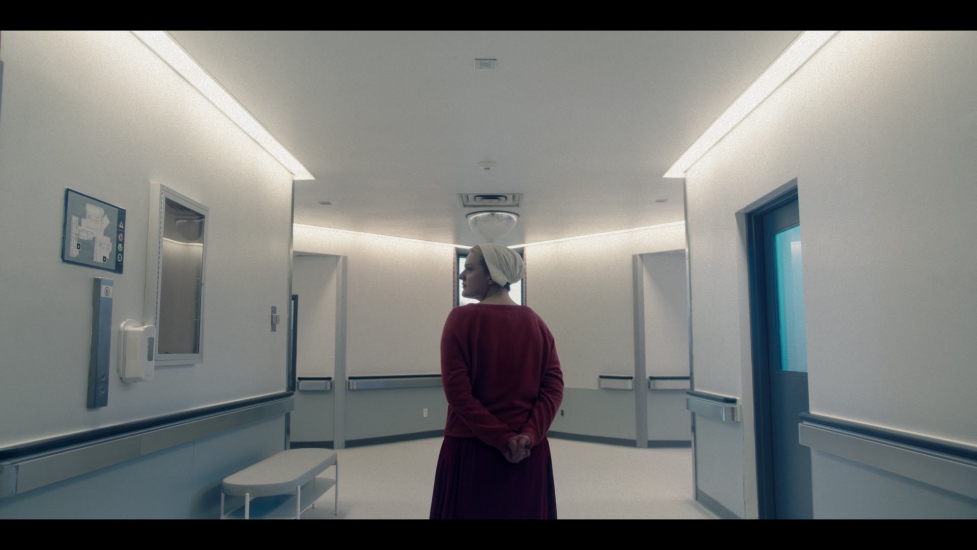 2x08_350.jpg