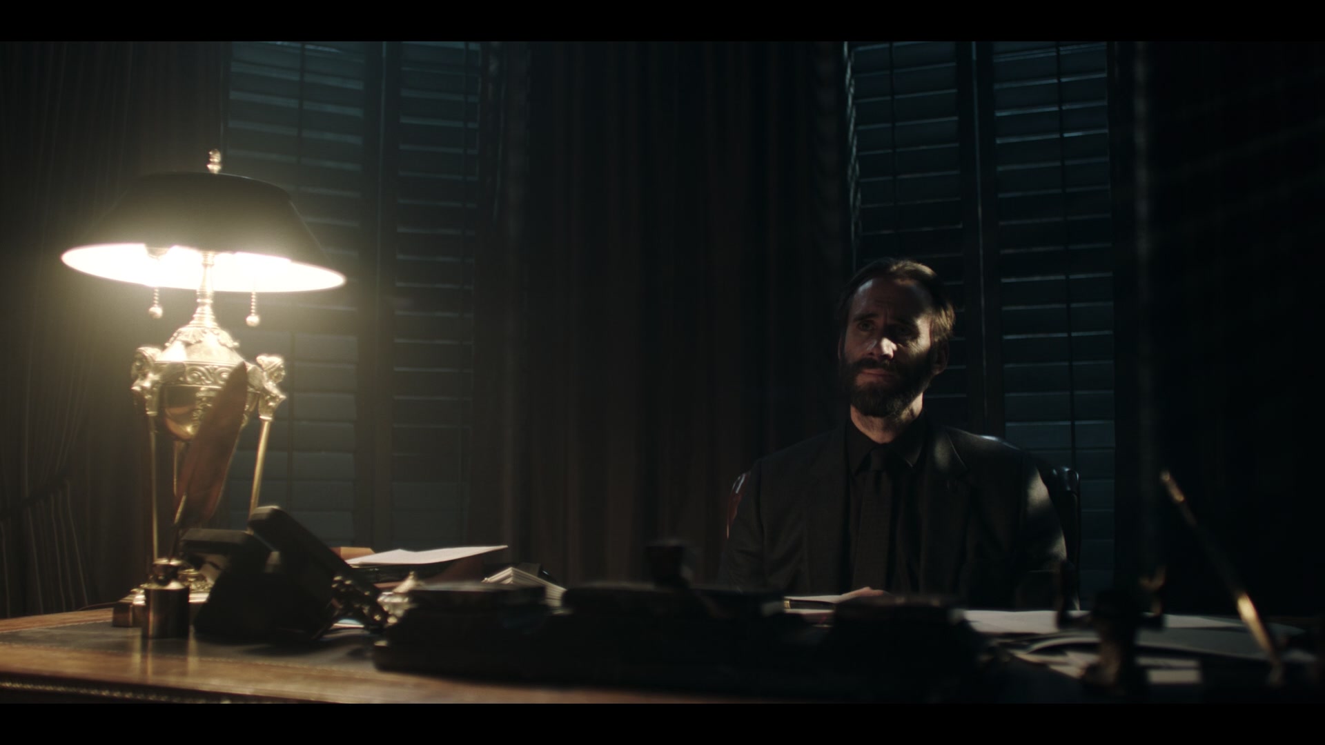 2x08_553.jpg