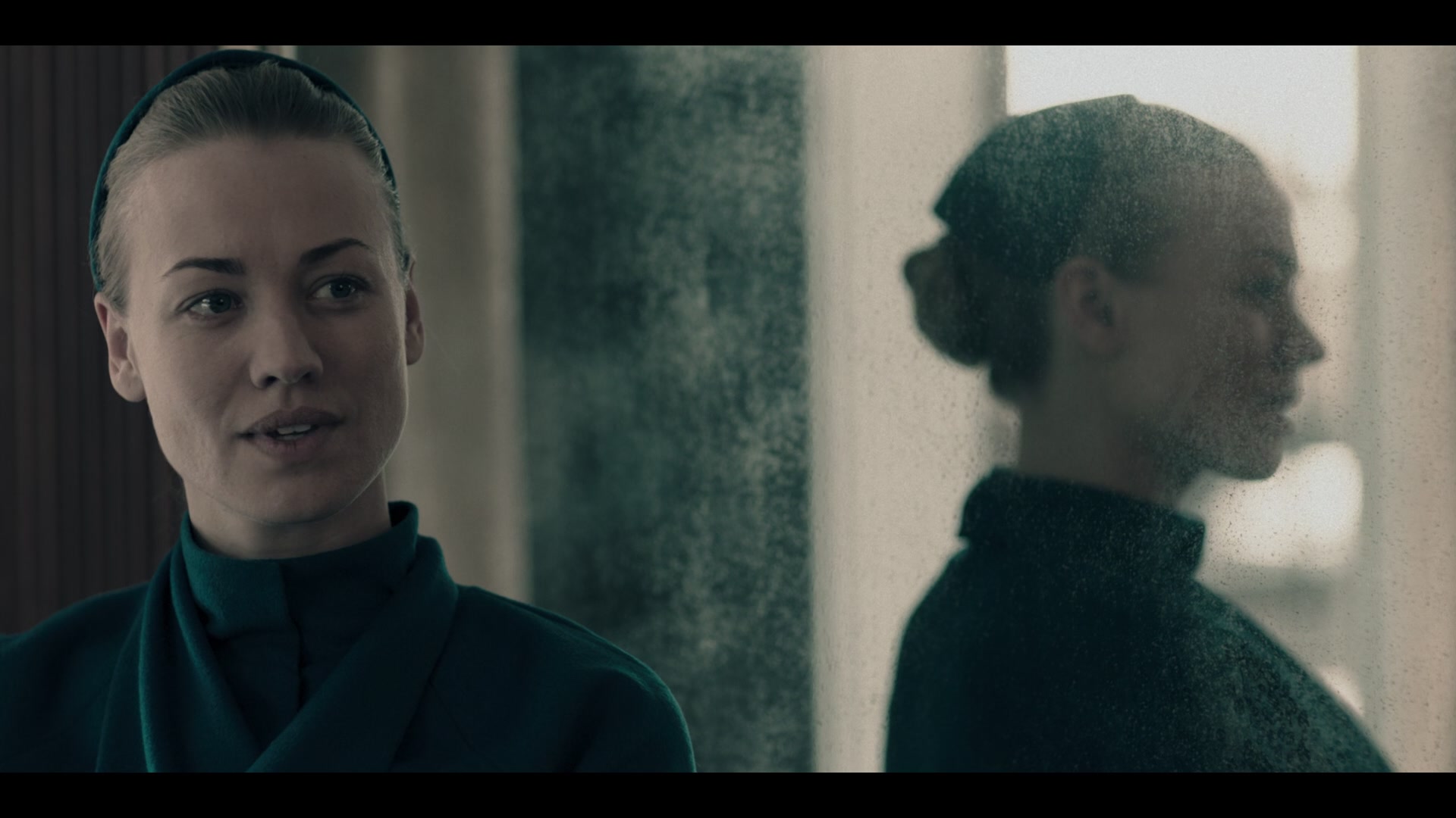 2x09_335.jpg