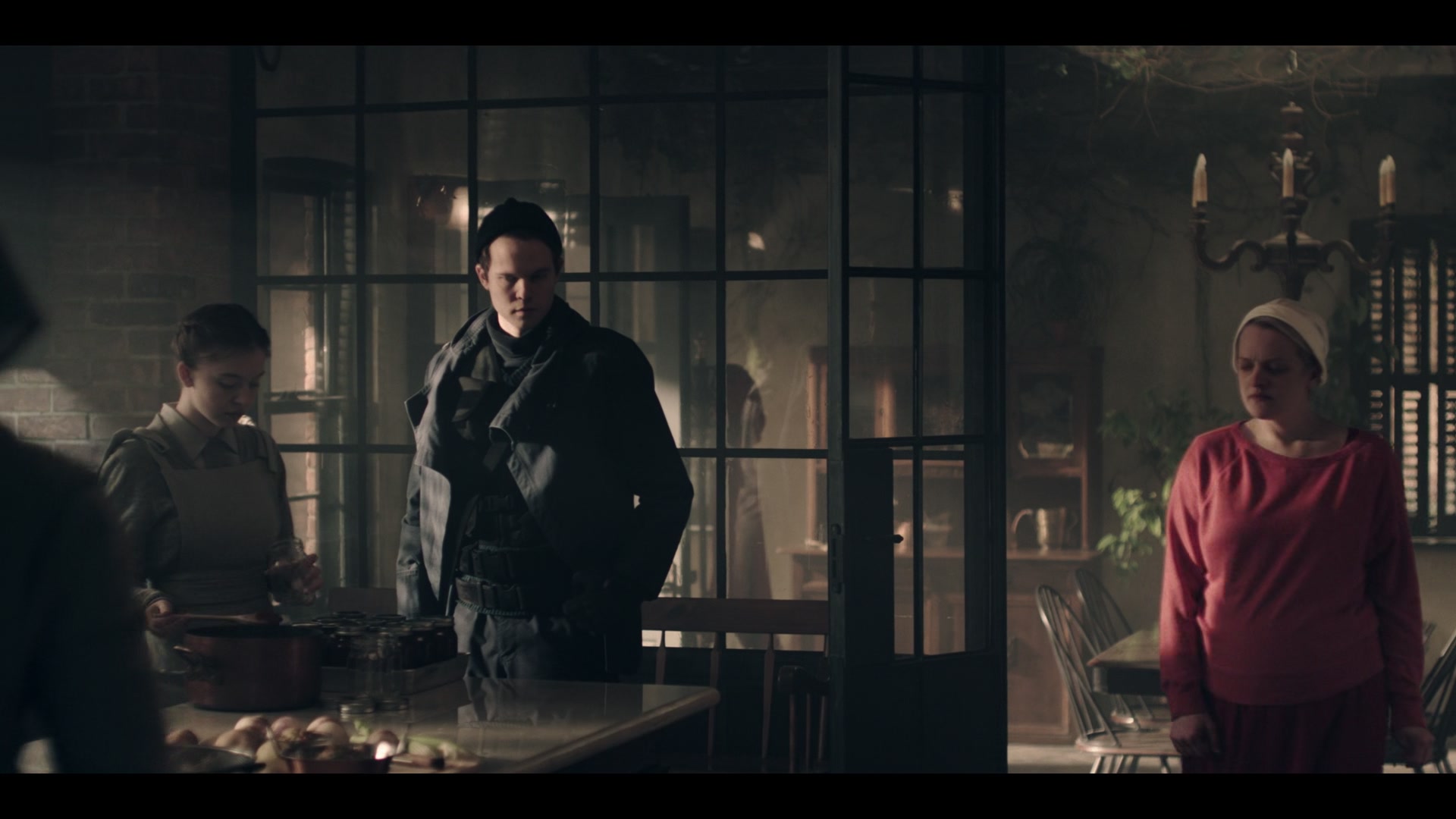 2x09_383.jpg
