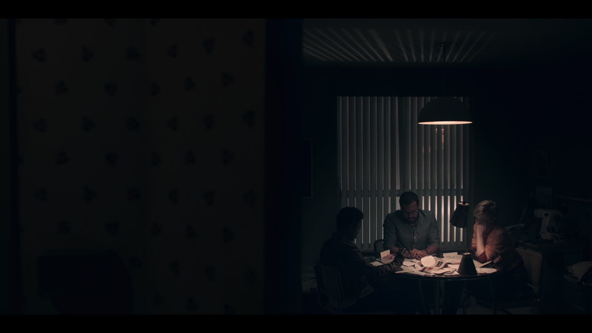 2x09_590.jpg