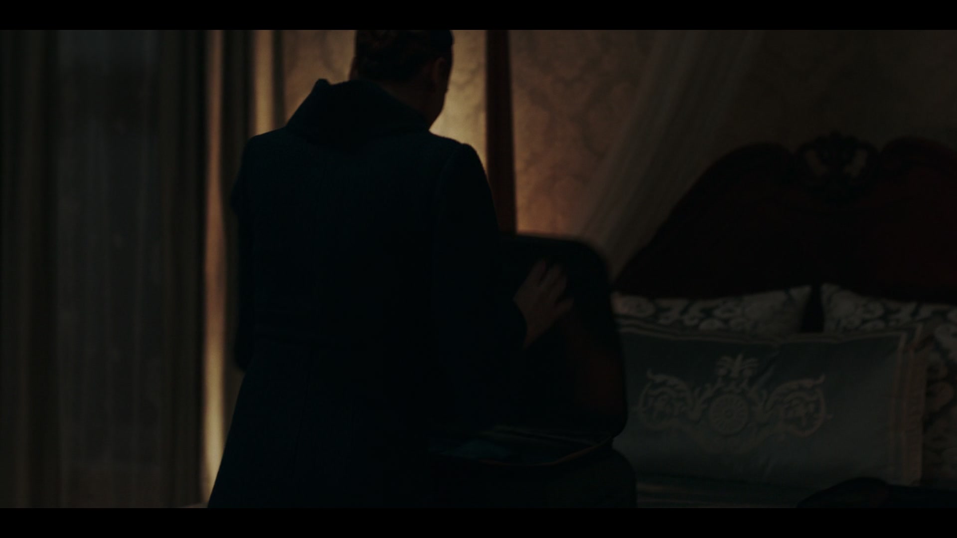 2x09_687.jpg