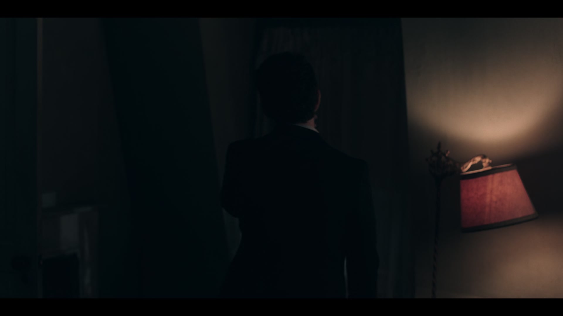 2x09_739.jpg