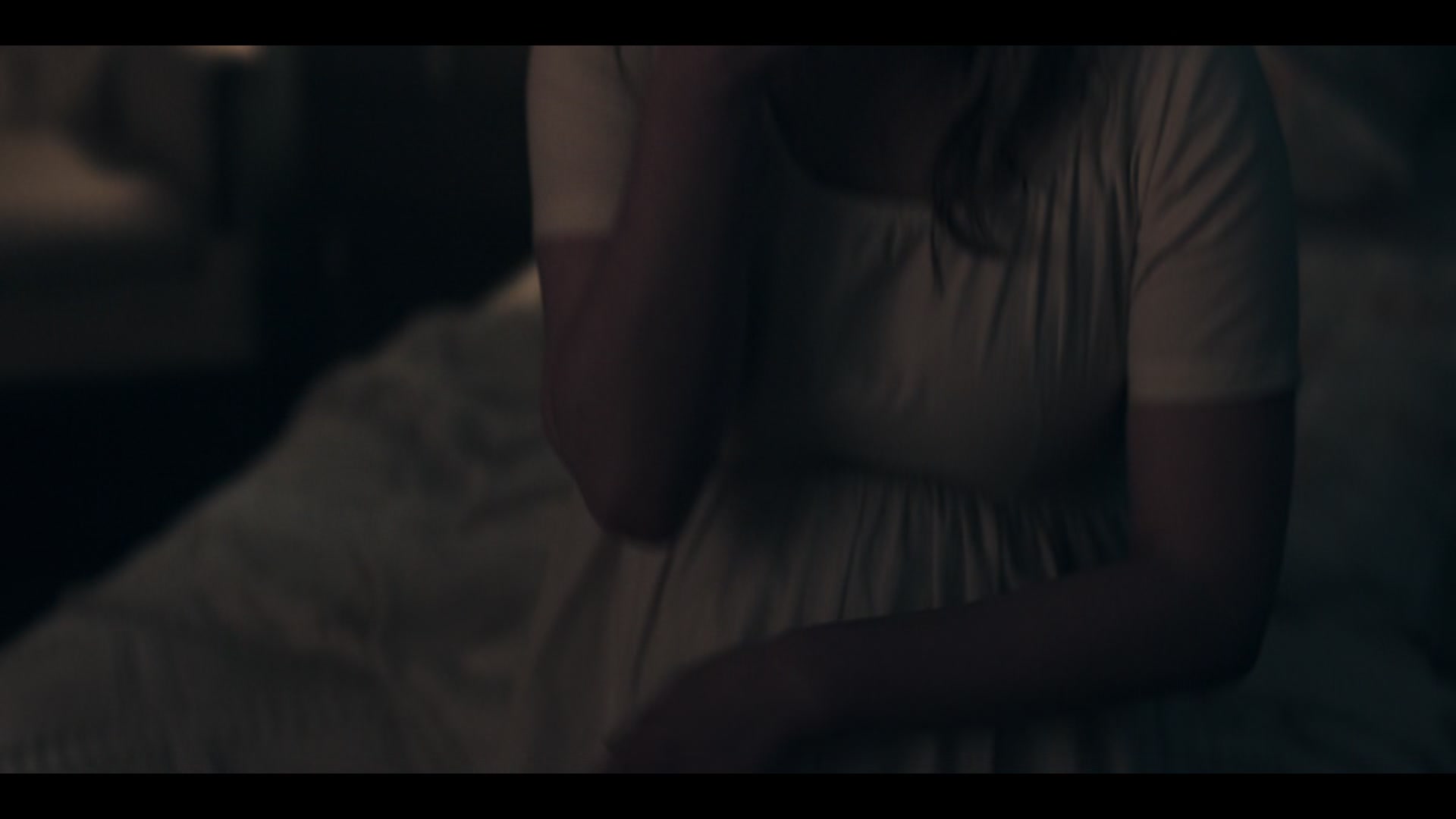 2x09_751.jpg