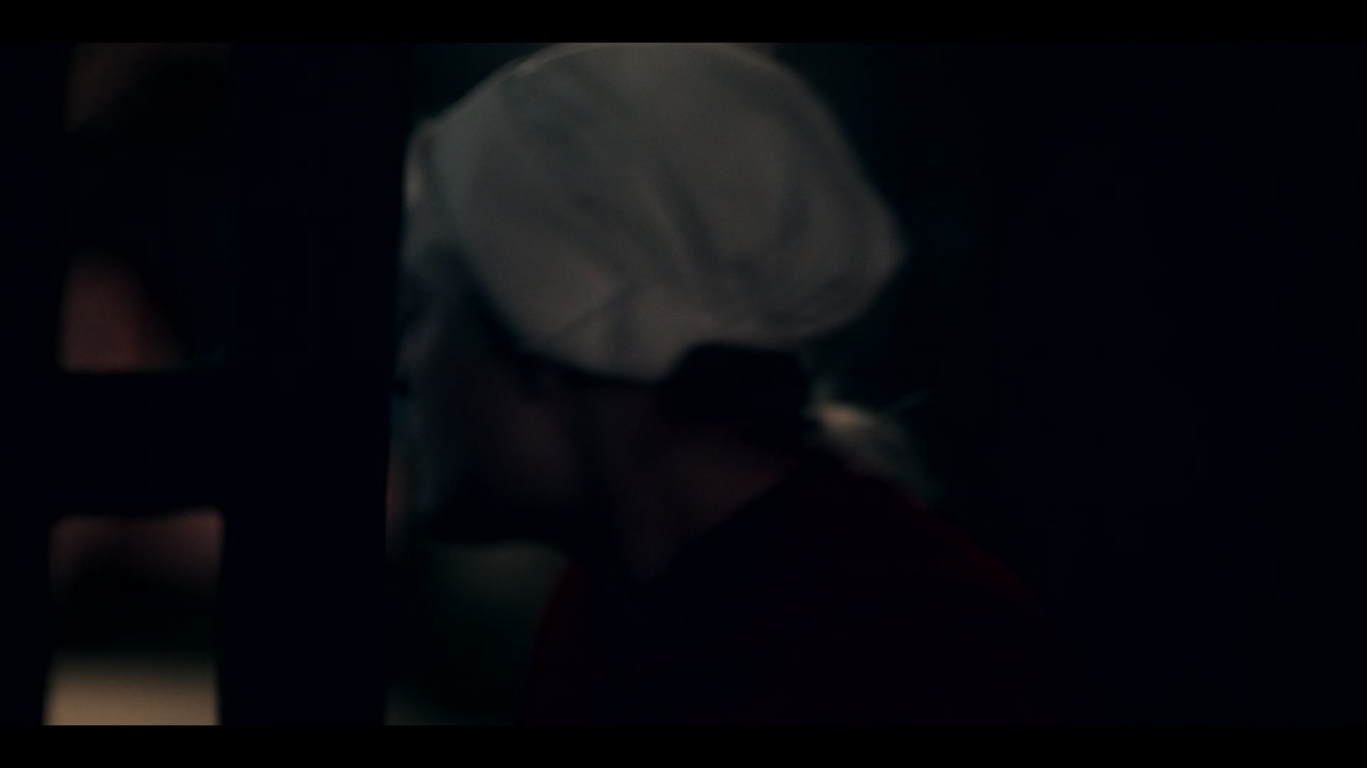 2x13_0793.jpg