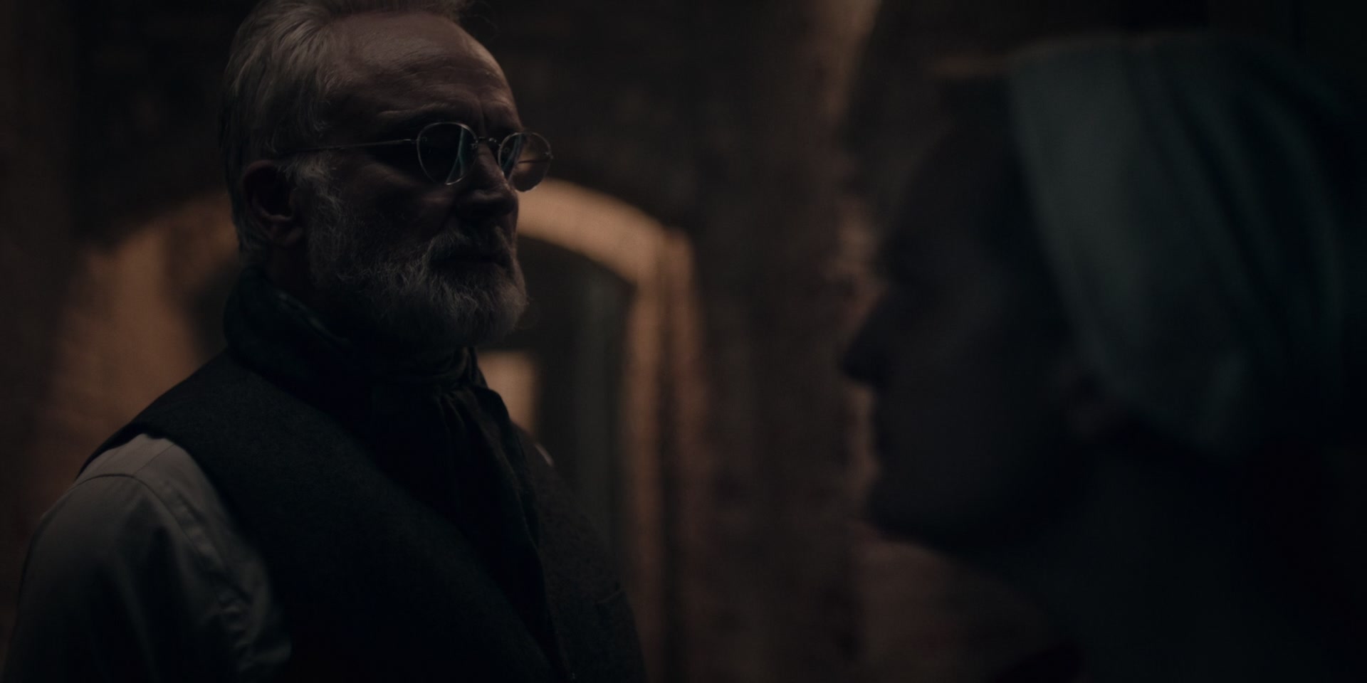 3x02_0704.jpg