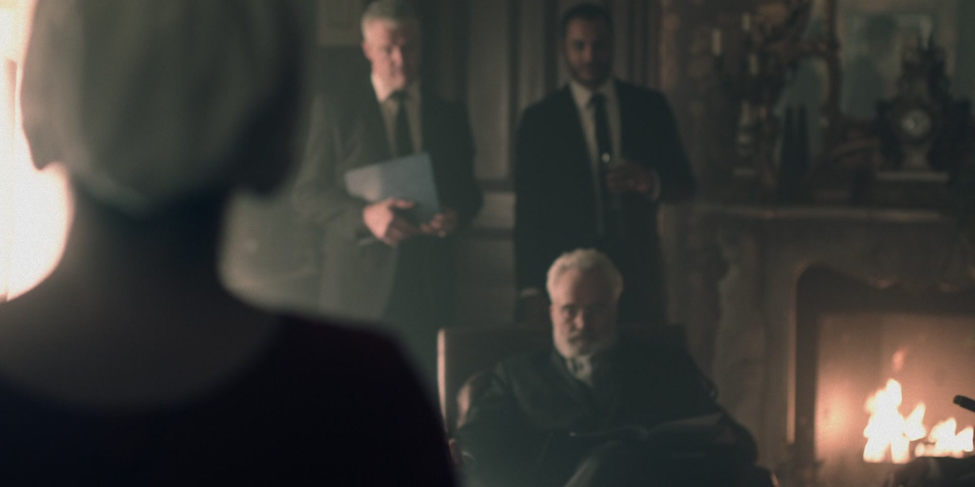 3x03_0316.jpg
