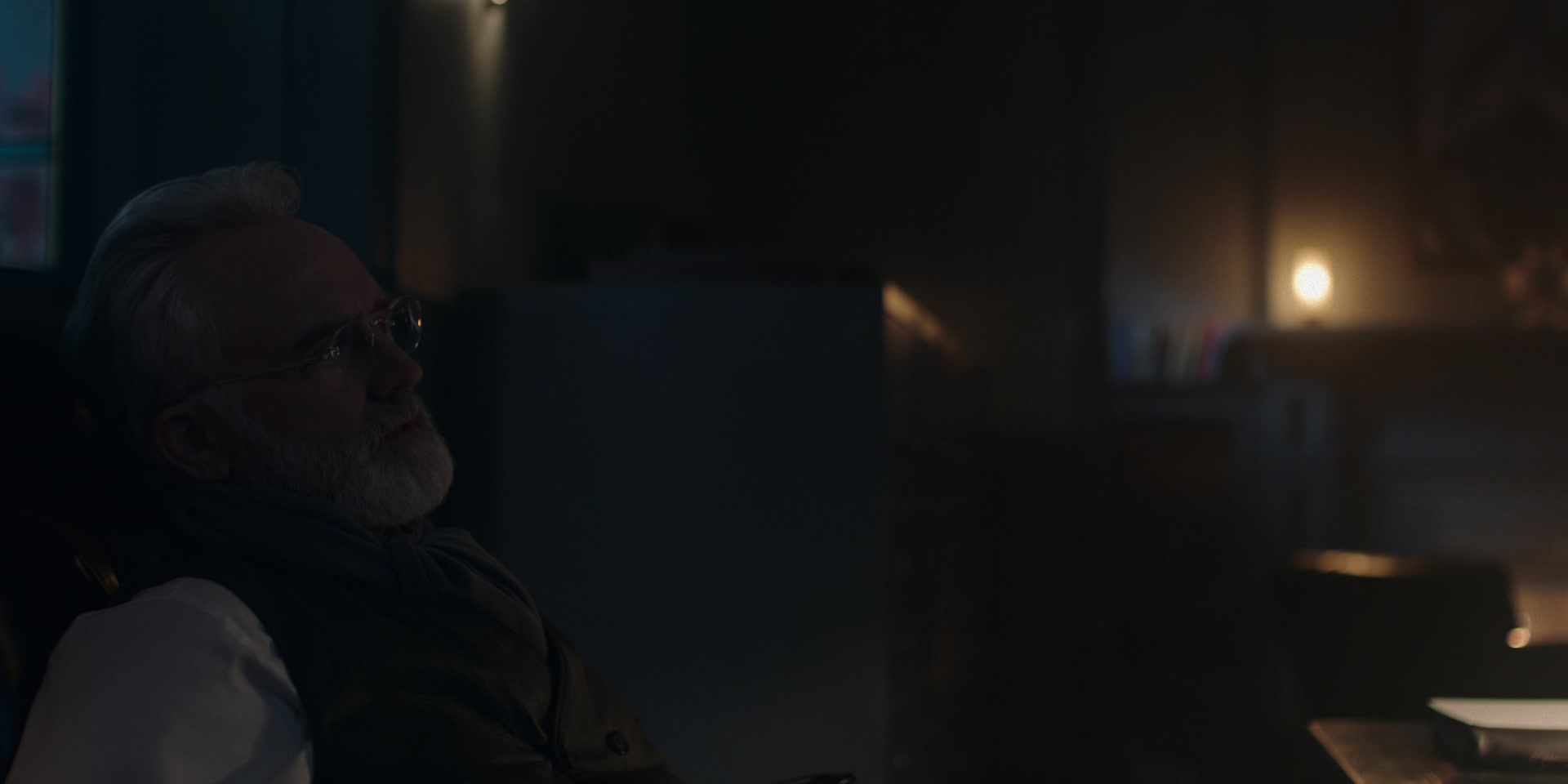 3x03_0517.jpg
