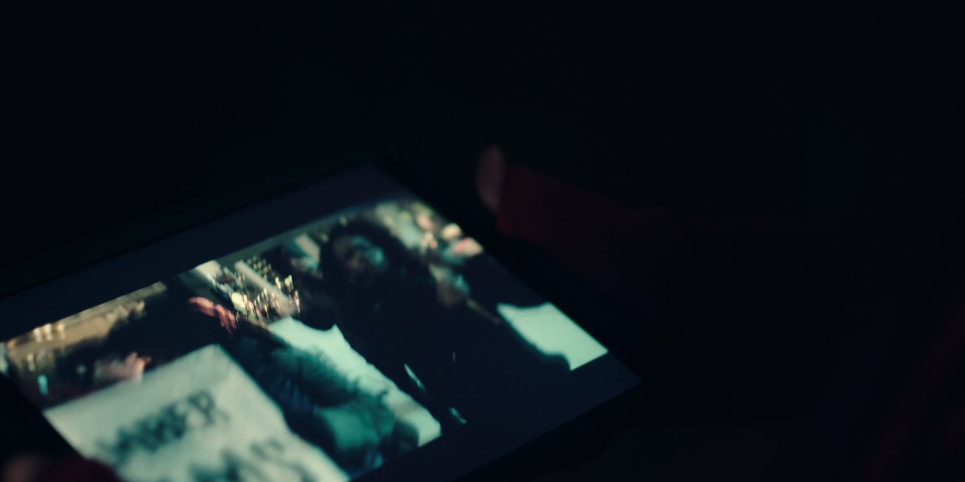3x04_0906.jpg