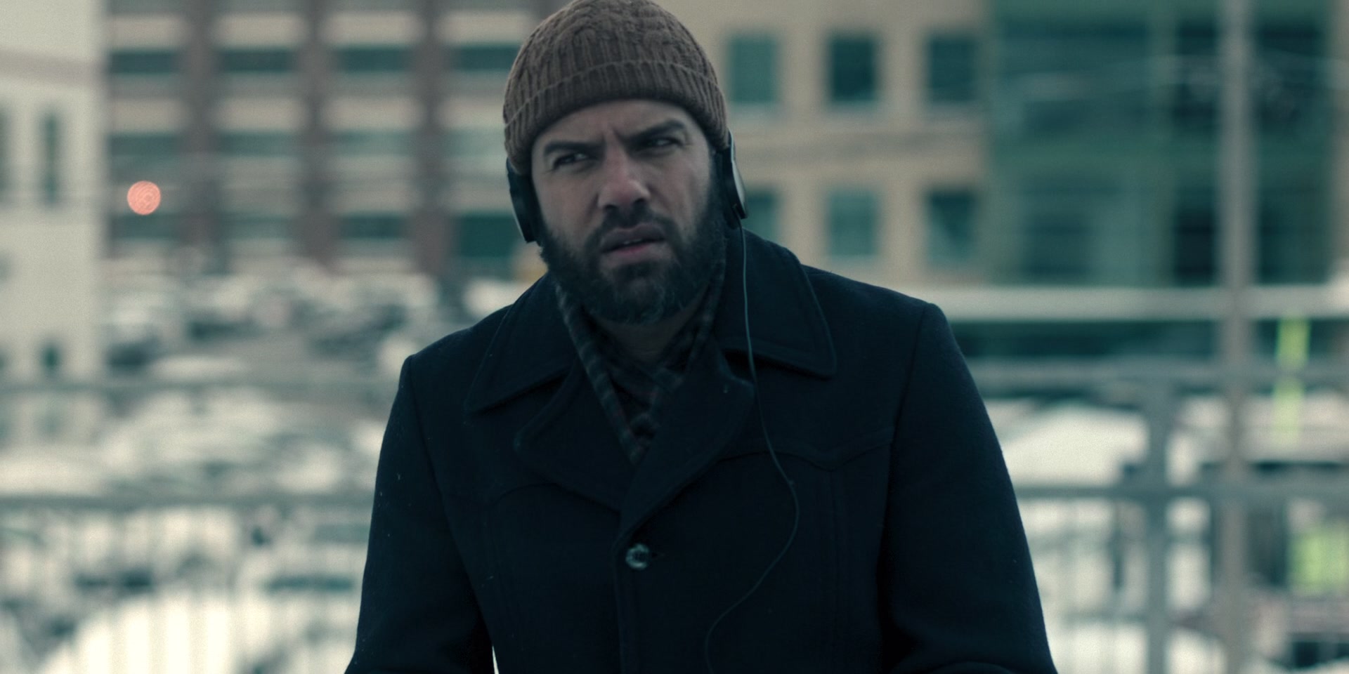 3x05_0822.jpg
