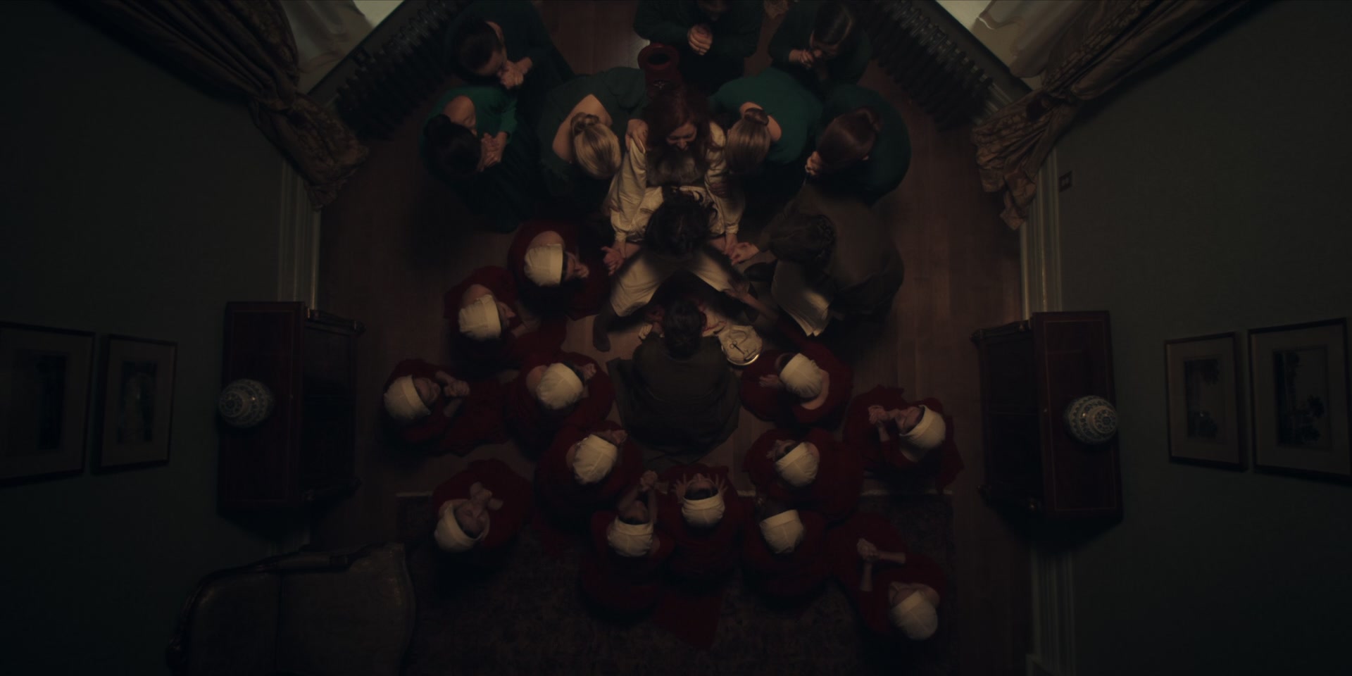 3x08_0412.jpg