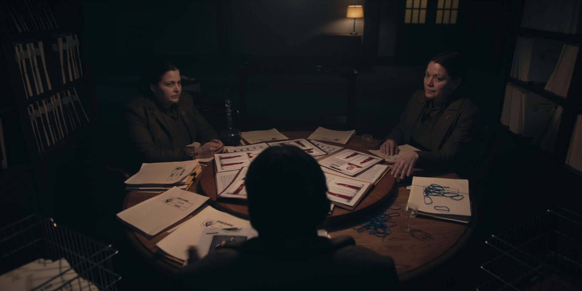 3x08_0506.jpg