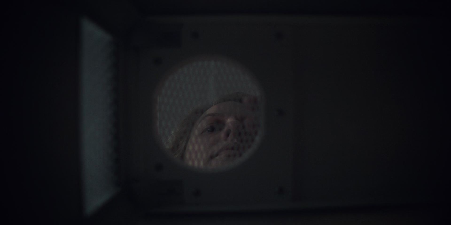 3x09_0368.jpg