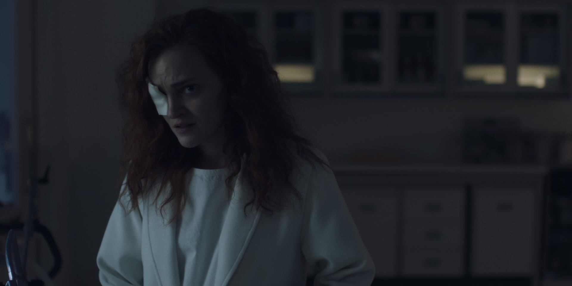 3x09_0423.jpg