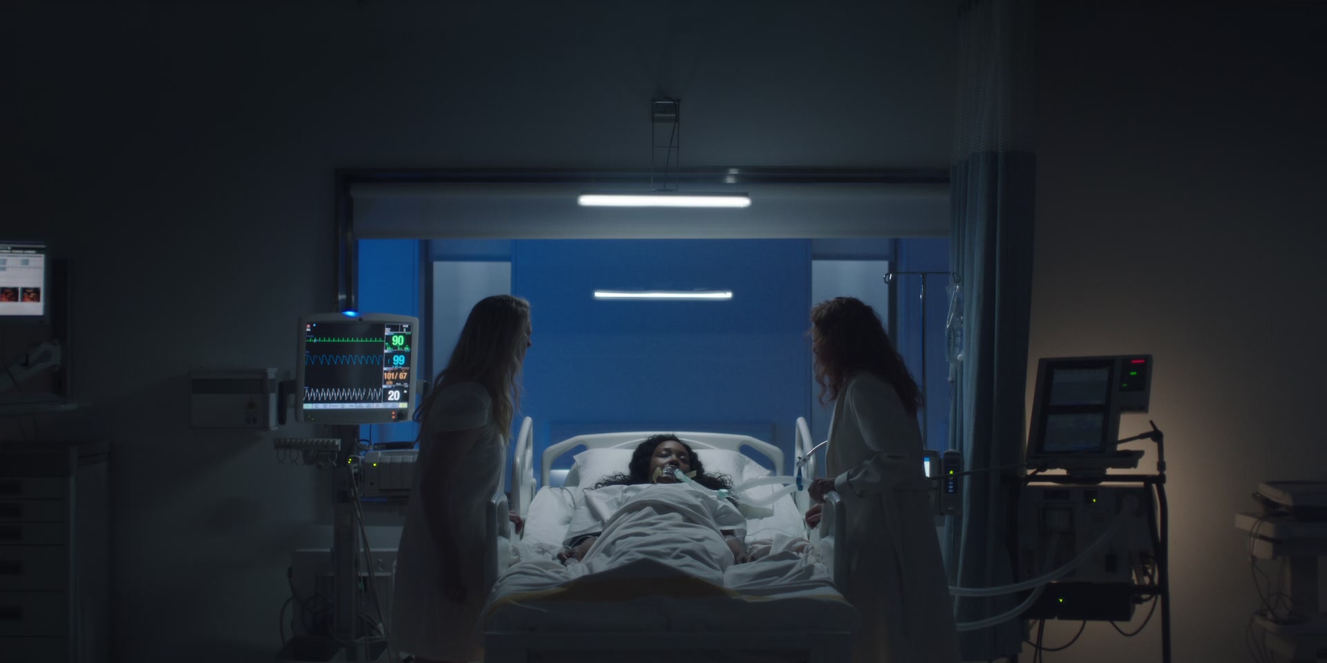 3x09_0430.jpg