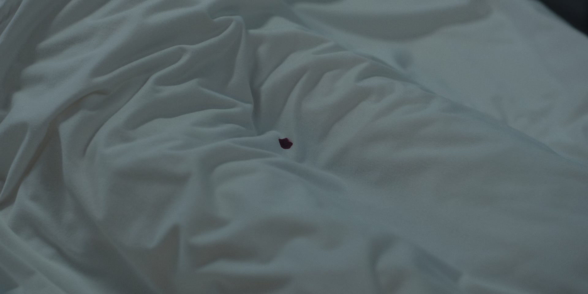3x09_0715.jpg
