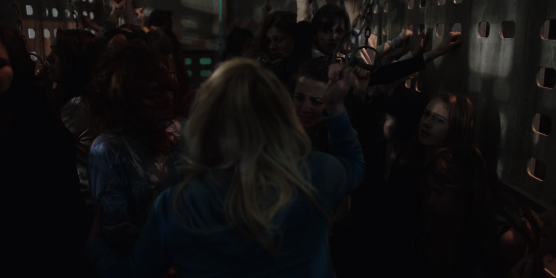 3x13_0078.jpg